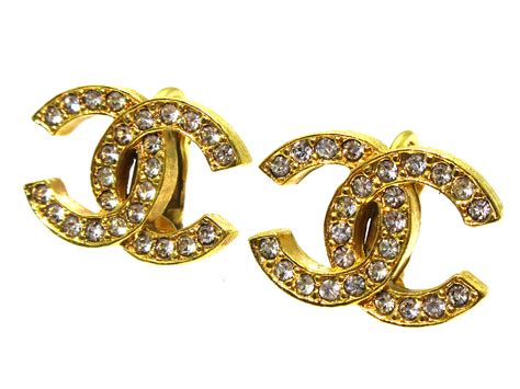 chanel women's metallic rhinestone gold-tone chain border cc clip-on earrings